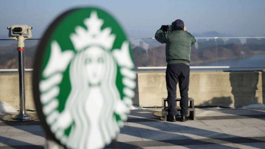 В Южной Корее открыли кафе Starbucks с видом на КНДР