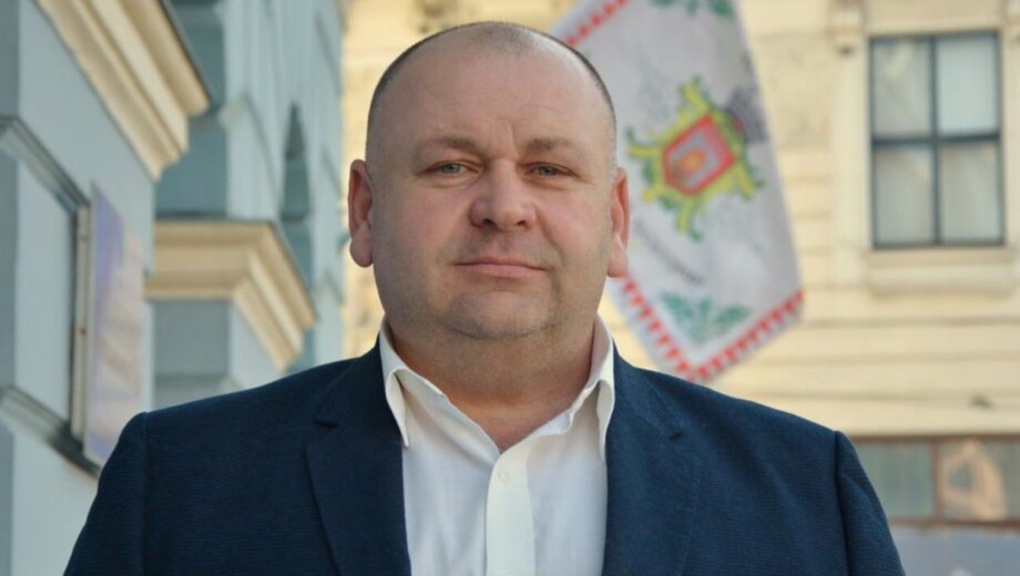 Дарение на 2,7 млн и продажа недвижимости на 2,9 млн – что скрывает декларация заместителя городского головы Черновцов?