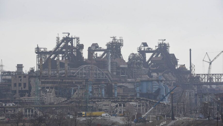 ”Азовсталь” перетворилась на місце для сталкерів: що відбувається на зруйнованому підприємстві у Маріуполі