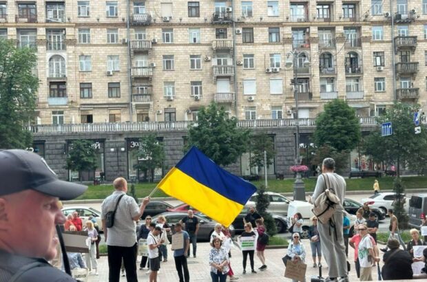 У Києві мітингують за збереження робочих місць під час воєнного стану