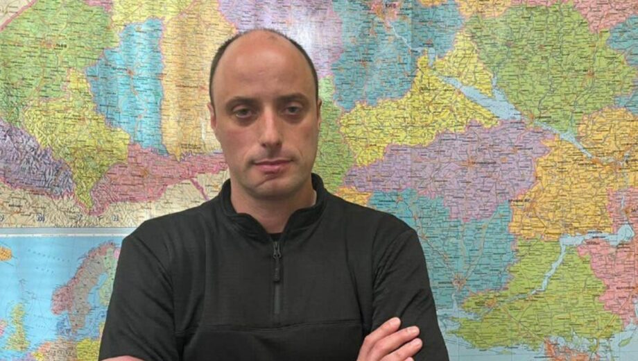 Квартира тещи, наличные деньги и дорогие автомобили: что не так с декларациями Белоусова, — Absolution Leaks