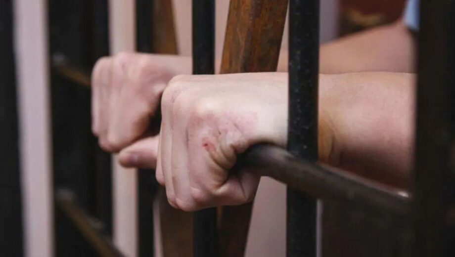 Правоохранитель и родственники под подозрением: САП подала иск более чем на 2,8 млн грн