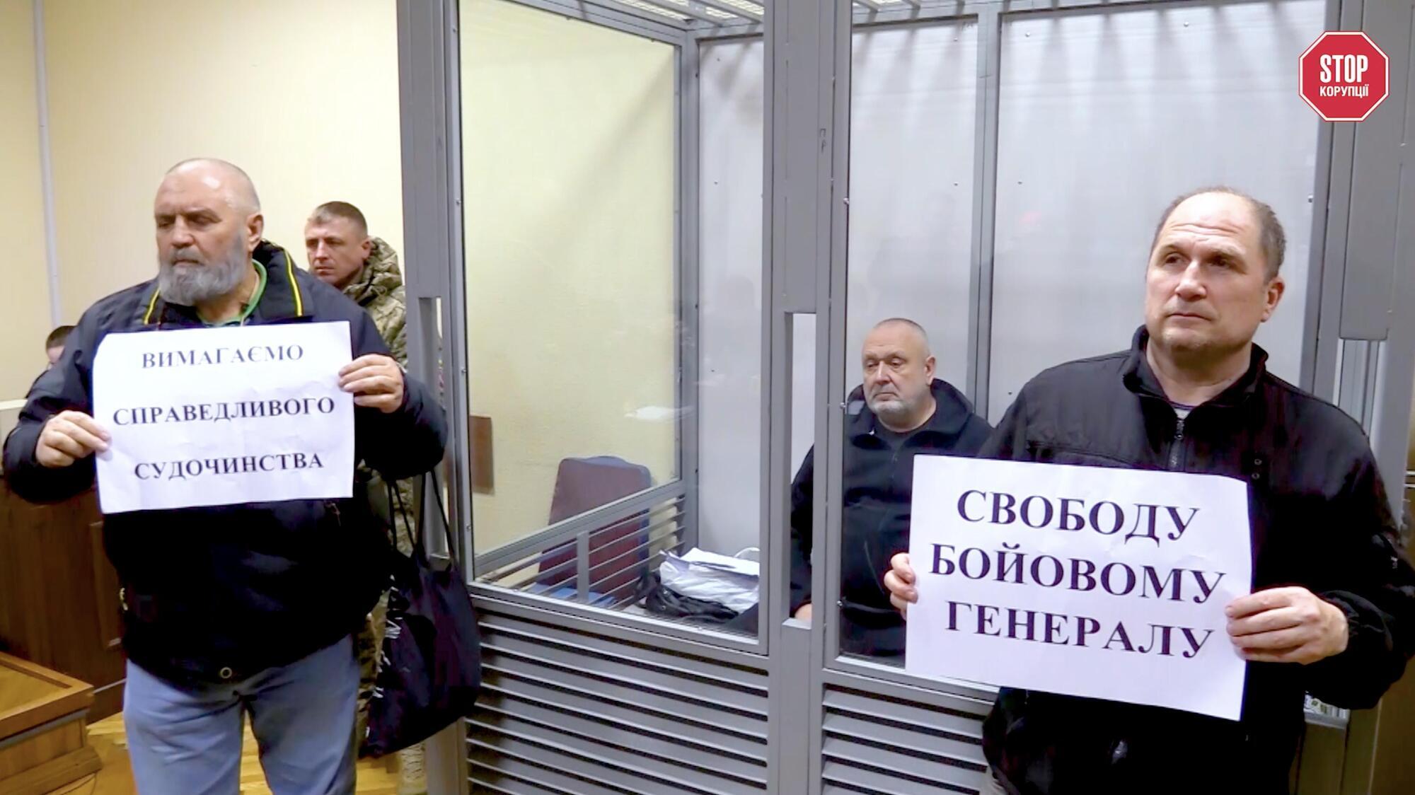 Поддержать генерал-лейтенанта Горбенко пришли неравнодушные представители общественности