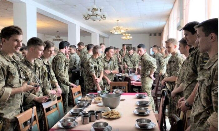 Масове отруєння військових у Львові
