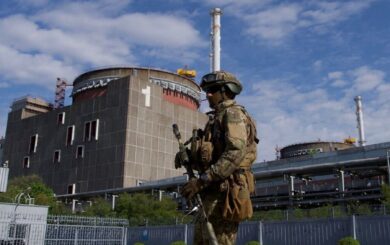 ЗАЭС и ЧАЭС под угрозой: блекаут продолжается, эксперты предупреждают о рисках