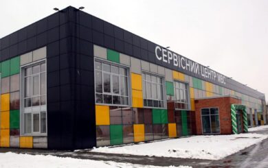 Торговля правами, талонами ТСЦ и материальная помощь для Клименко: схемы МВД