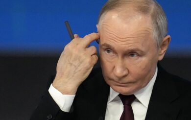 Путин заговорил о »перемирии» на 9 мая