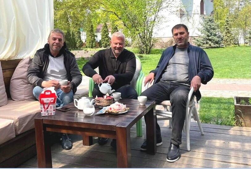 Дживан Мамоян крайнее дело, депутат облсовета Левченко в центре