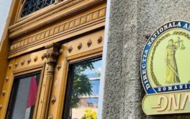 ”Продавав брендове взуття”: у Румунії затримали українця, який пропонував митникам $20 тисяч хабаря