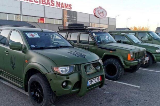 Уряд України спростив реєстрацію волонтерських авто для військових