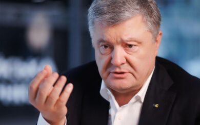 Порошенку офіційно пред’явлено обвинувачення в державній зраді у ”вугільній схемі”