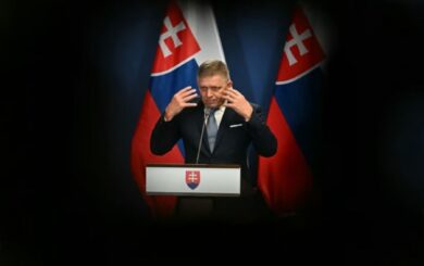 Премьер Словакии Фицо предлагает Украине отказаться от территорий в обмен на »мир» с рф