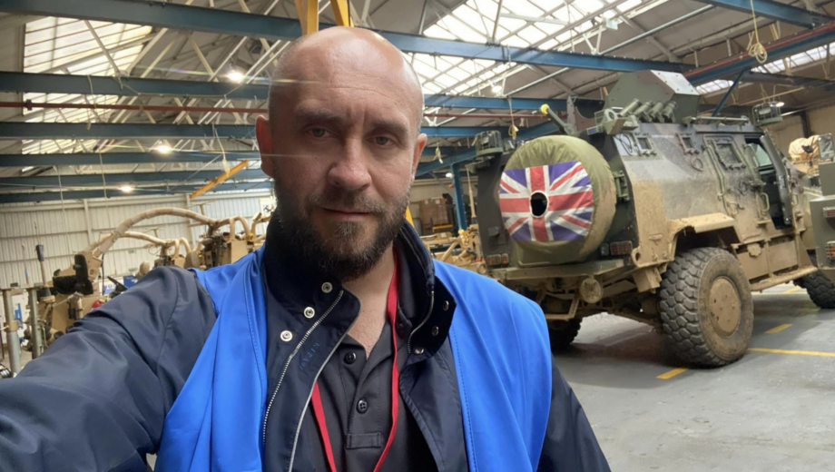 Роман Бочкала объяснил, почему волонтеры покупают военную технику для ВСУ дешевле власти