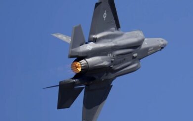 Аварія F-35 на базі ВПС США: пілот вижив після катапультування