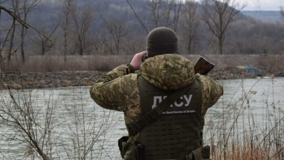 43% украинцев стыдно за уклонистов: опрос