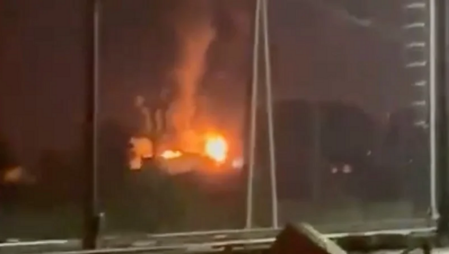 Сезон ”бавовни” на НПЗ росії продовжується: атаки дронів зазнали дві бази