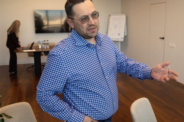 Чечеткин, Rozetka: после встречи с Зеленским 23 февраля 2022 года убегал от войны?