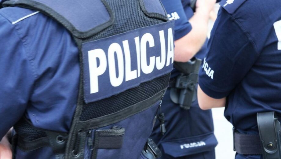 У Варшаві двоє українських підлітків отримали ножові поранення