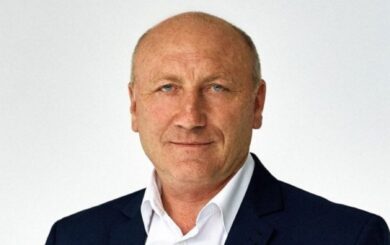 Понад мільйон зарплати та десятки об’єктів майна: мер Бурштина оприлюднив декларацію за 2025 рік