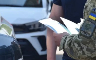 Чоловіків масово розвертають на кордоні: головні причини