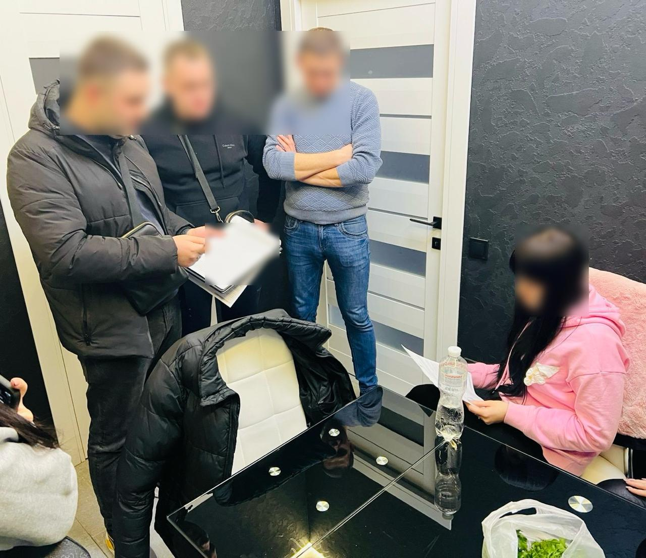 Торговля людьми