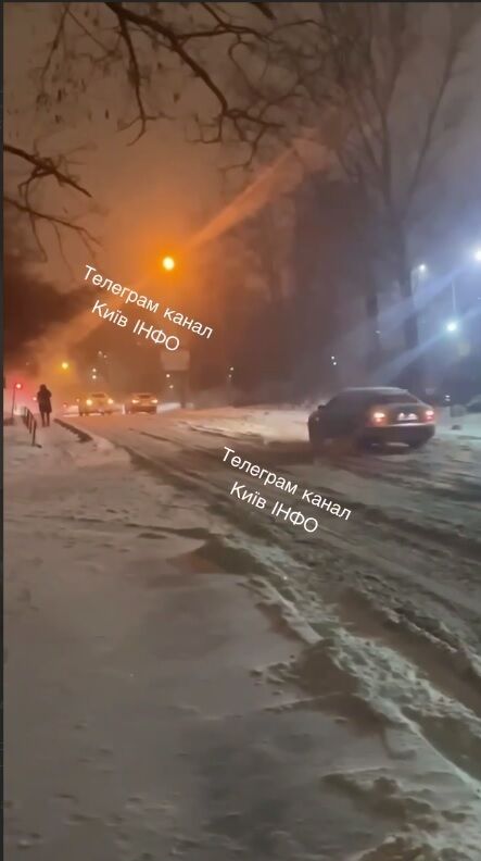 На дорогах в столице намело немало снега, поэтому по городу много ДТП