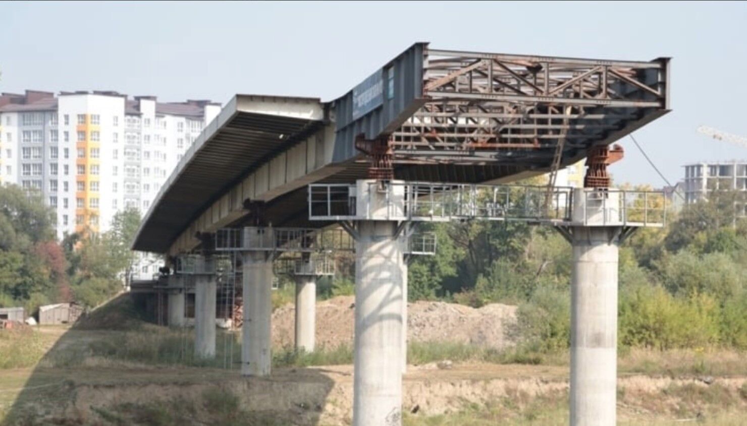 Міст через річку Бистриця Надвірнянська