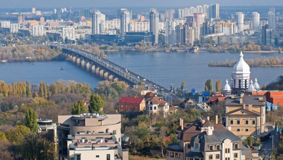 Транспортный коллапс в Киеве: пробки на главных магистралях