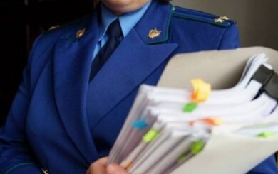 Прокурор из Черкасской области под домашним арестом из-за фальшивых пенсионных выплат