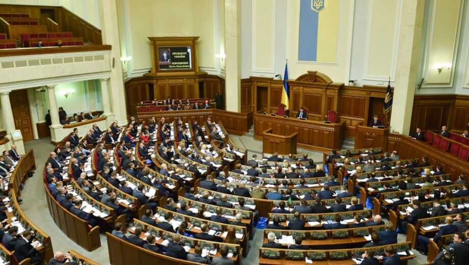 Парламент поддержал введение автогражданки для участников боевых действий
