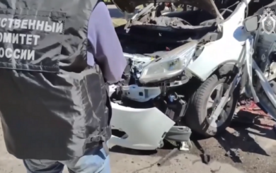 У Бердянську підірвали автомобіль колаборанта: він загинув (відео)