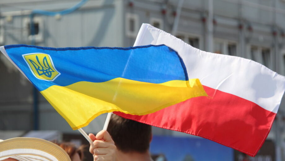 Польша поддерживает упразднение части льгот для украинцев в ЕС
