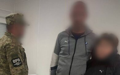 Фиктивная свадьба ради выезда: мужчина женился на соседке, чтобы попасть к настоящей жене в ЕС