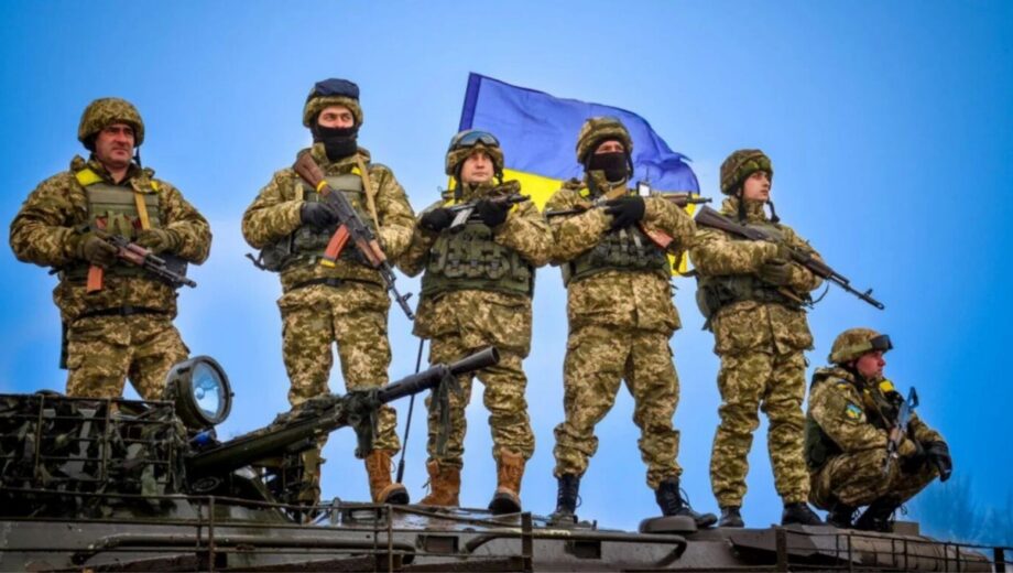Без наказания: более 21 тысячи военных вернулись в службу
