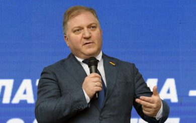 Экснардепу ОПЗЖ Волошину объявили подозрение в госизмене и нарушении антикоррупционного закона