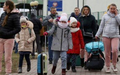 Почти полмиллиона украинцев не вернулись из-за границы в 2024 году