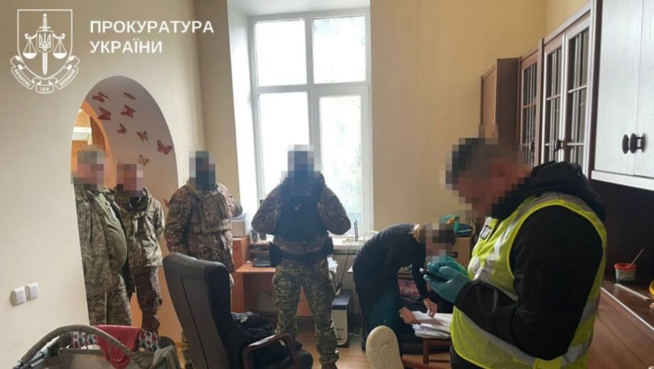 На Тернопільщині викрили корупційні схеми, пов’язані з мобілізацією — дев’ять підозрюваних