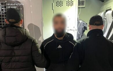З Німеччини екстрадували іноземця, що напав на інкасаторів