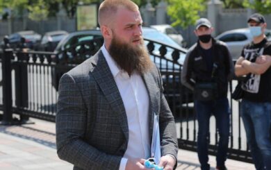 ”Мою родину намагались викрасти”: нардеп Дмитрук знайшов пояснення своєї втечі з України
