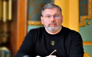 Голова Чернівецької ОВА Запаранюк потрапив у скандал через тиск на депутатів з залякуванням ТЦК