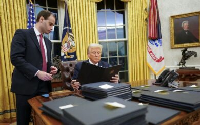 Головні укази Трампа: заходи проти мігрантів: кордон, депортації та громадянство
