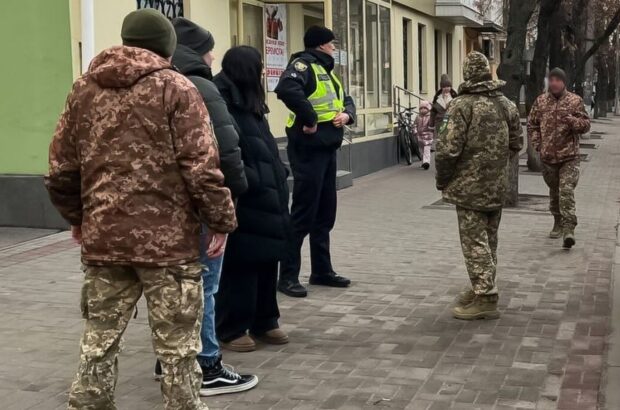 ТЦК не суд и адвокаты там не предусмотрены – Истомин