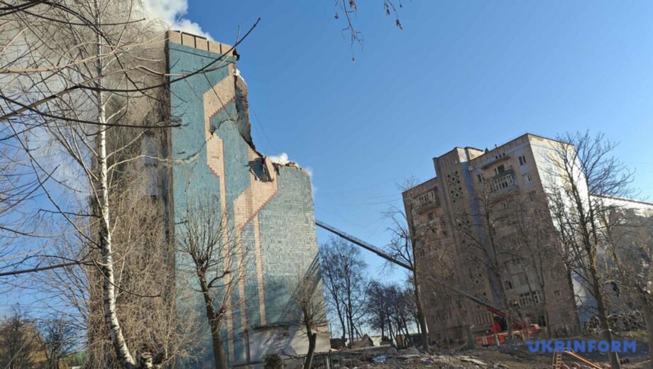 Массированный удар по Тернополю: в разрушенную многоэтажку, вероятно, попала Х-101