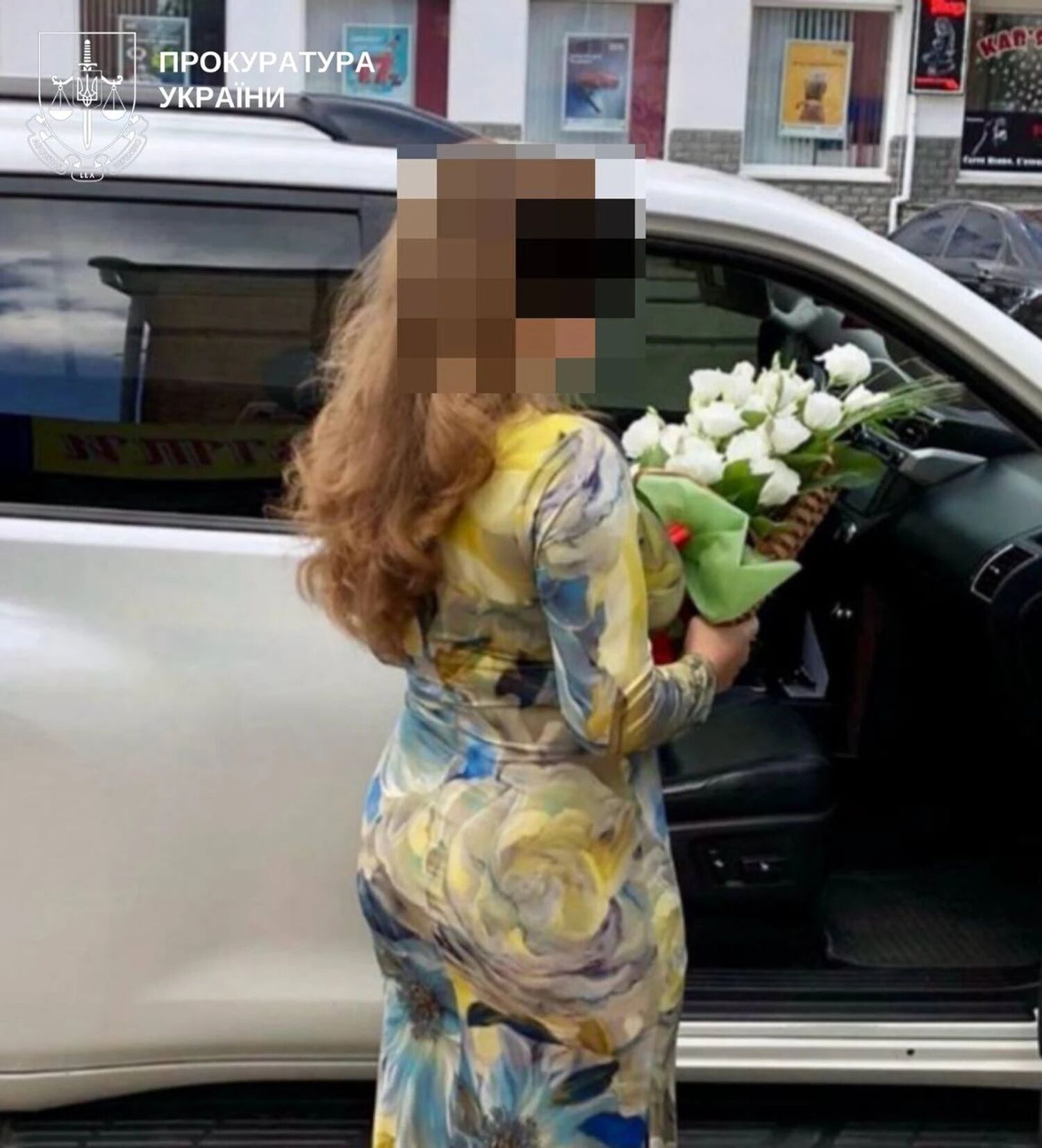 Стадион ''ушел под бизнес'': в Киевской области чиновников Госгеокадастра разоблачили в земельной схеме