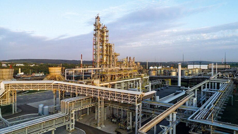 Уфу накрив дим після удару дронів по промзоні ”Башнефті”