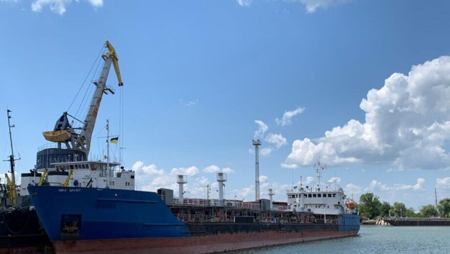 Арестованное судно Nika Spirit принесло государству 6,4 миллиона