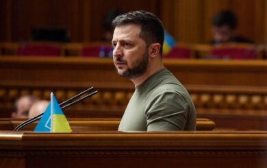 Зеленський у Раді: Україна має сама вирішувати своє майбутнє