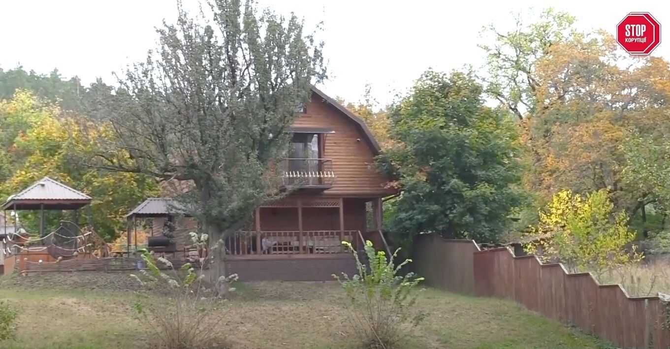 Заміський будинок одного з суддів Чернігівського апеяційного суду
