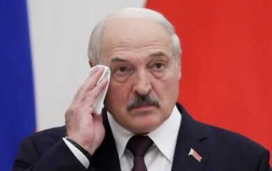 Лукашенко гарантує собі недоторканість та привілеї після відставки