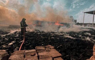 Транспорт стоїть, місто зранене: обстріл Києва залишив по собі 16 постраждалих
